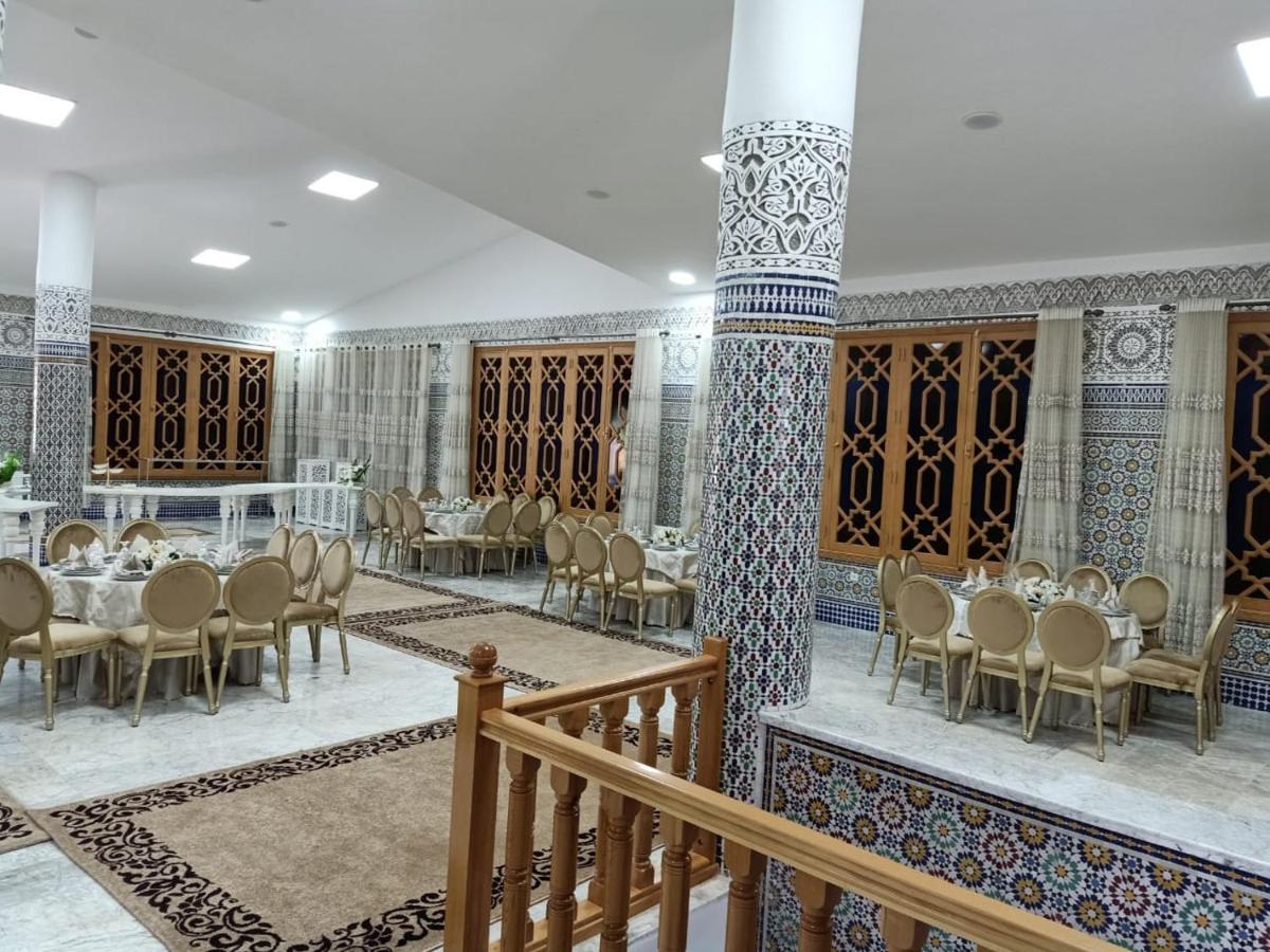Palais Du Cedre Hotel Ait Bou Tarhat Exterior photo